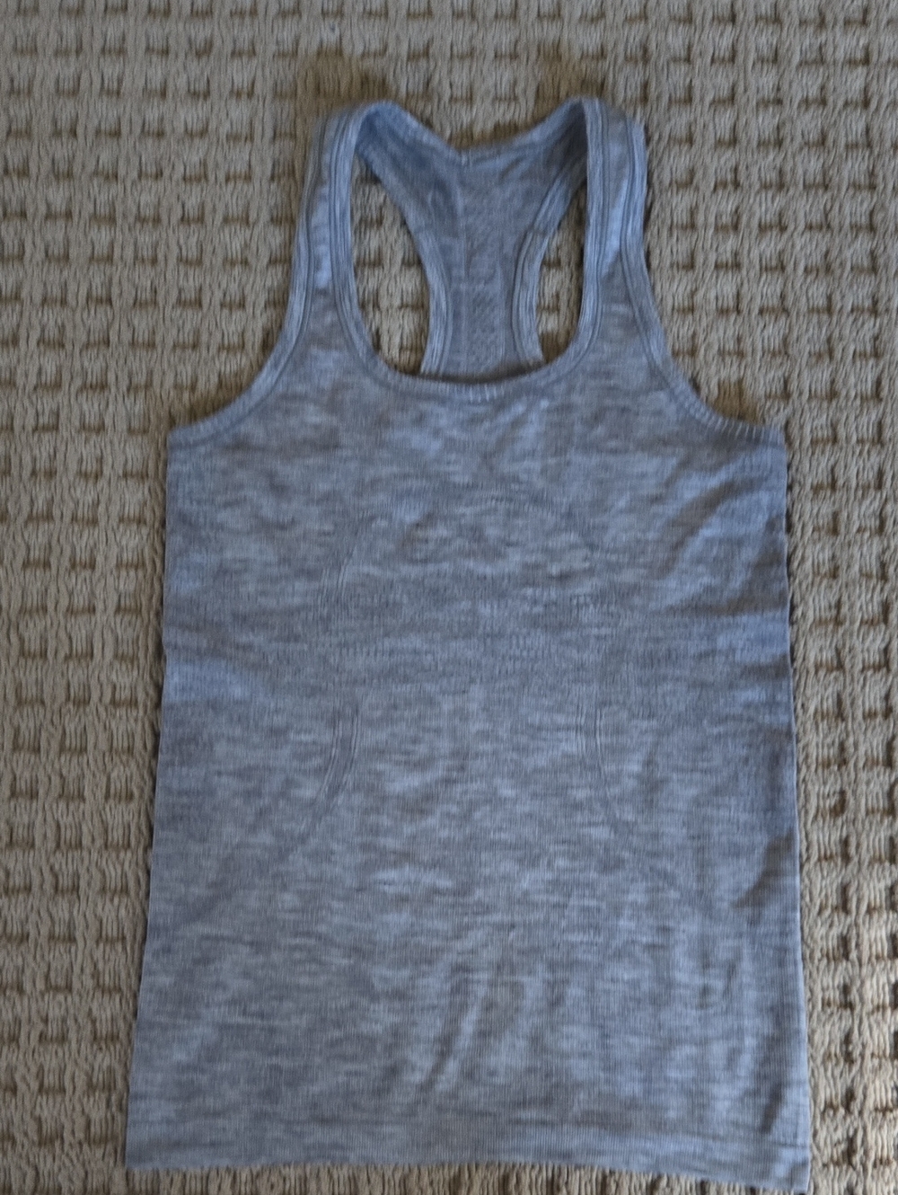 Swiftly Tech Racerback Tank Top 2.0
Waist Length
